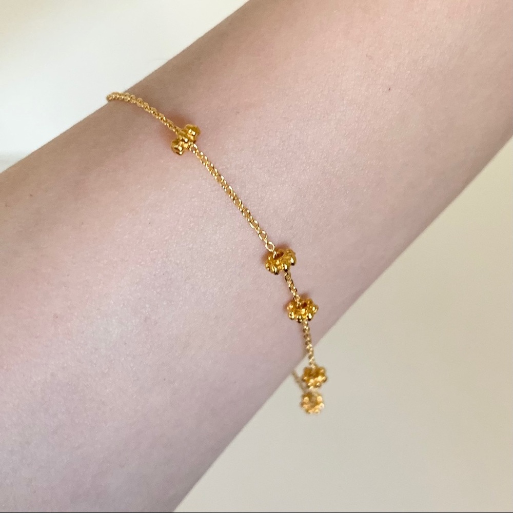 Mini daisy bracelet - Picture 11 of 11